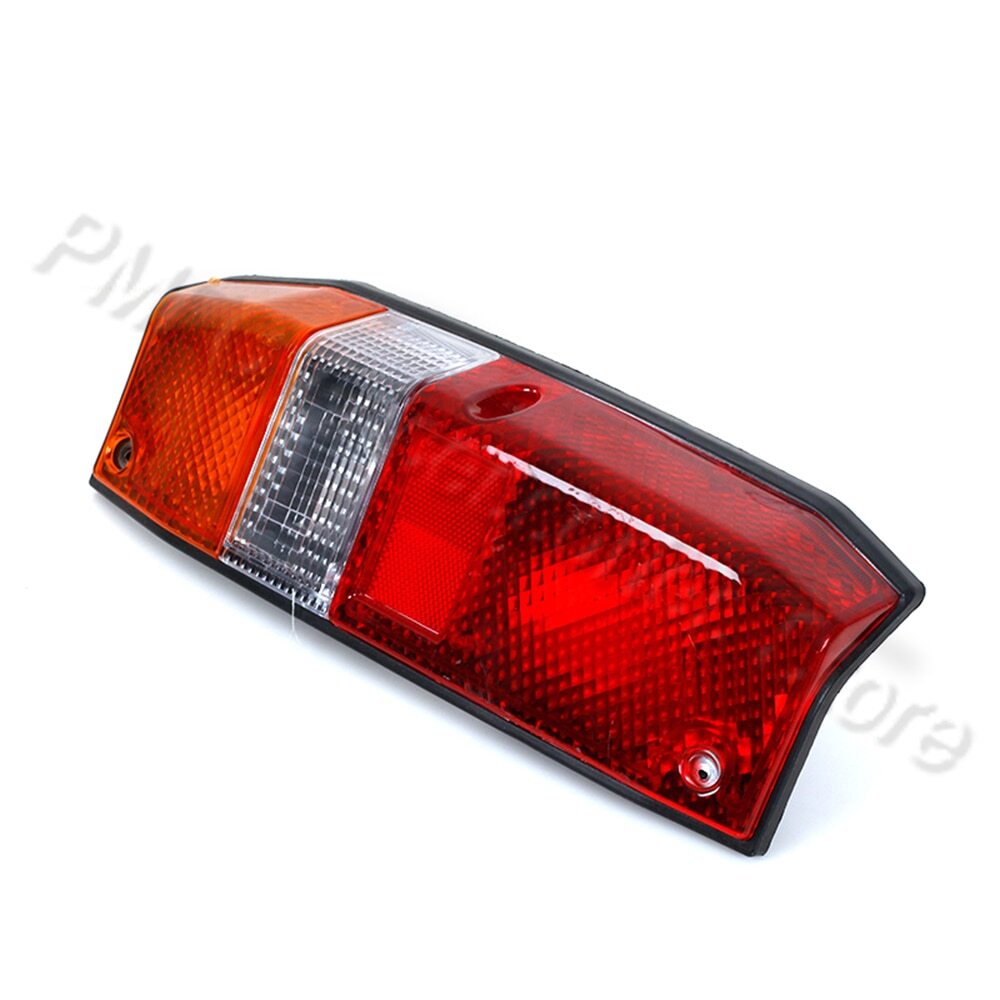 ya 4 6.21 Left rear tail light for Toyota for Land Cruiser 70 75 series Troopy 1985 - 1999