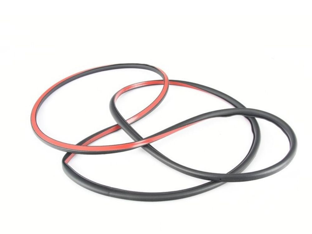 ya 9 6.4 Front Door Weatherstrip Seal for BMW X6 F16 F86 2015-2019