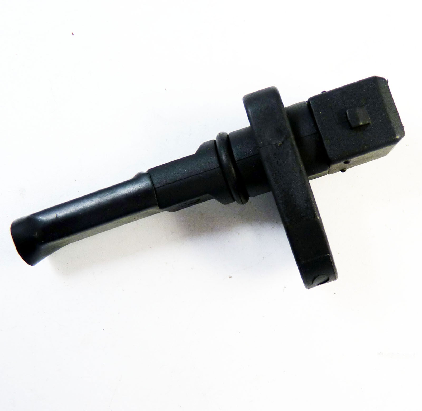 ya 1 8.5.3 The new intake air temperature sensor is suitable for Audi A4 A6 for VW for Golf for Jetta for Passat 058905379