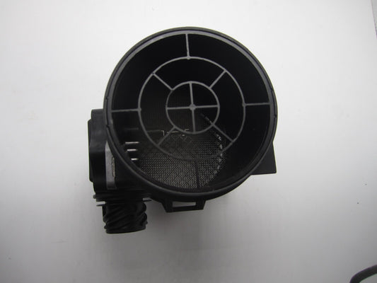 ya 1 8.5.3 Quality airflow sensor 5WK9600 is suitable for E36 E38 E39 Z3 M3 323 523 528 328i