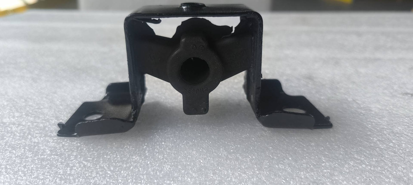 ya 1 6.30 Pipe Support for Nissan 20621-CA000 20621CA000