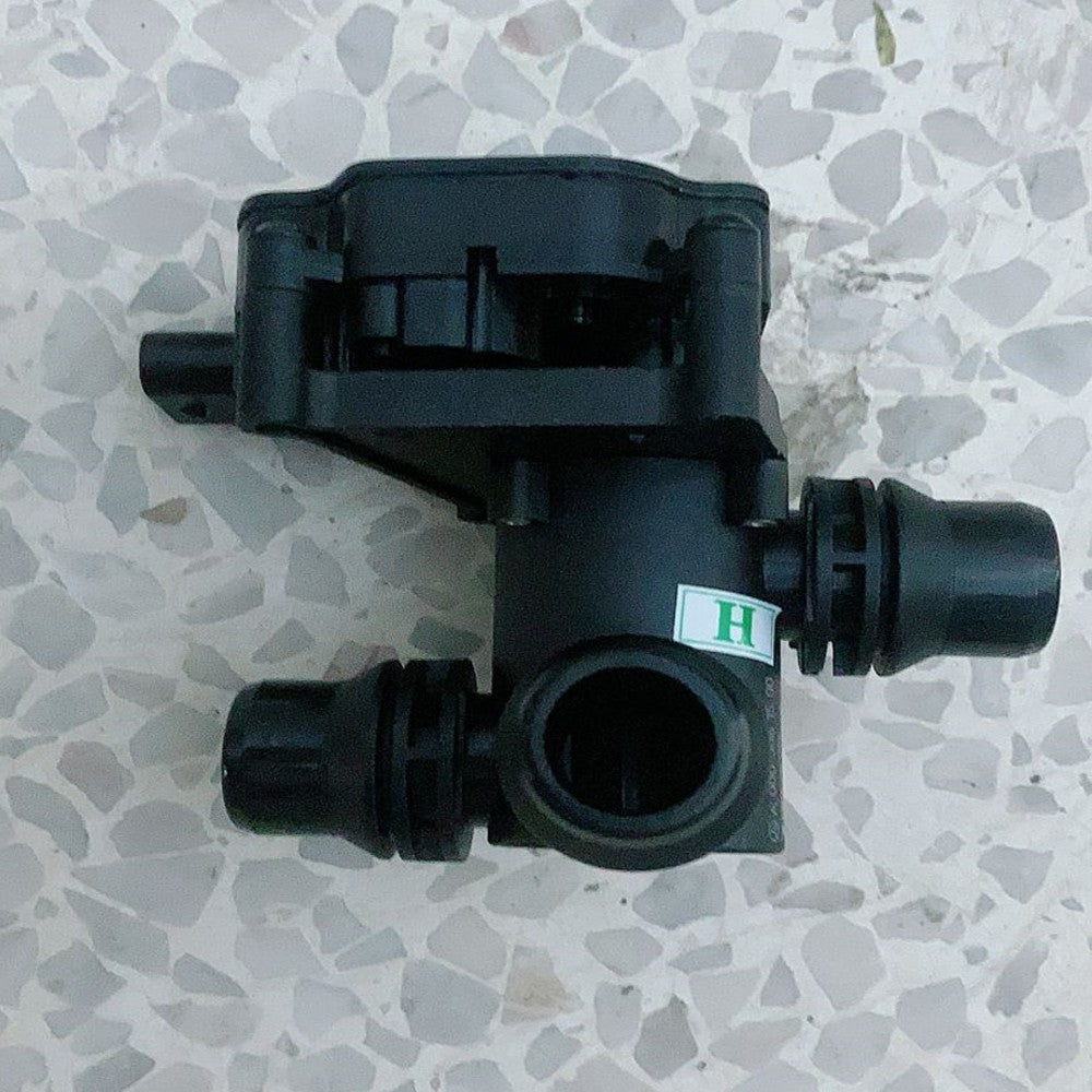 ya 3 6.25 A0005061300 Air Conditioning Water Exchange Control Valve Fits for Mercedes-Benz