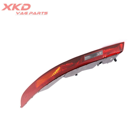 ya 2 6.26 Left rear taillight for Audi Q3 8U0 945 095 B