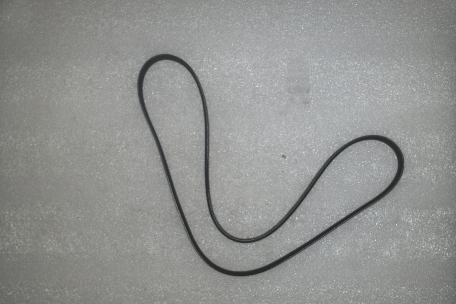 ya 10 5.29.2 V-ribbed Belt for Nissan 11720-JD00B 11720JD00B