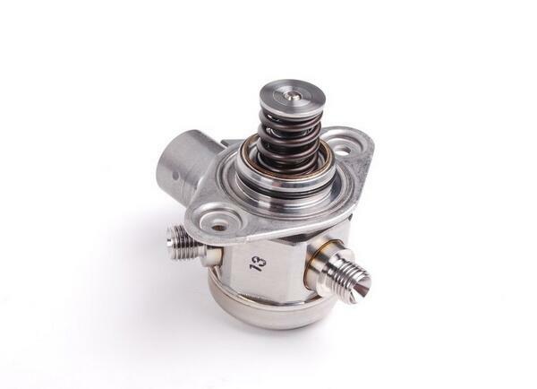 ya 5 8.7 Injection High Pressure Pump for BMW E70 E71 F01 F02 F07 F10 550i 750i X5 X6