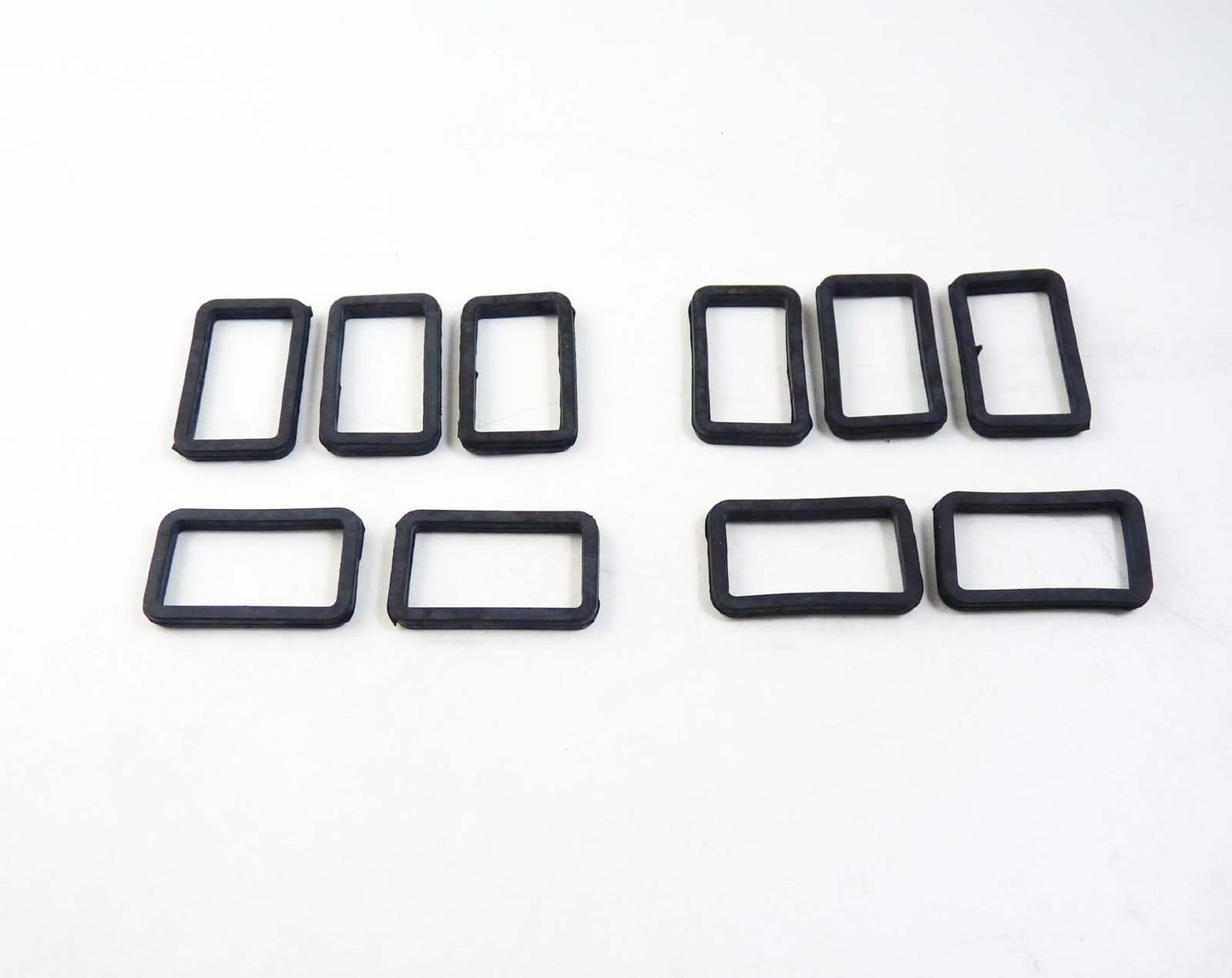 ya 1 8.5.3 Suitable for S430 E320 E280 C230 C240 C320 ML55 AMG 10PCS Engine Timing Cover Gasket 