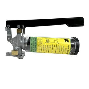 ya-26-7.28-1.6L-Manual-Lubricating-Oil-Pump-Hand-Oiler-Grease-Machine-Punching-Oil-Pumpb