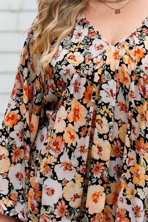 Plus Size Floral V-Neck Balloon Sleeve Blouse - Create the impossible