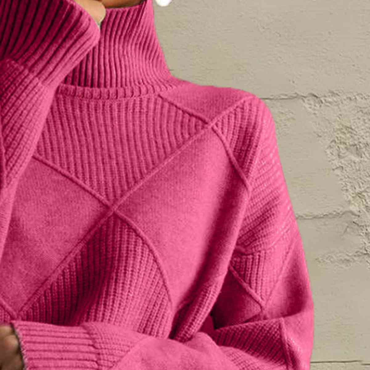 Geometric Turtleneck Long Sleeve Sweater - Create the impossible