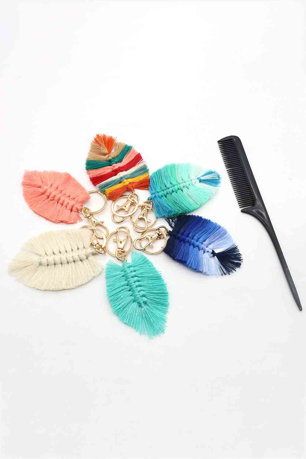 Assorted 4-Pack Leaf Shape Fringe Keychain - Create the impossible