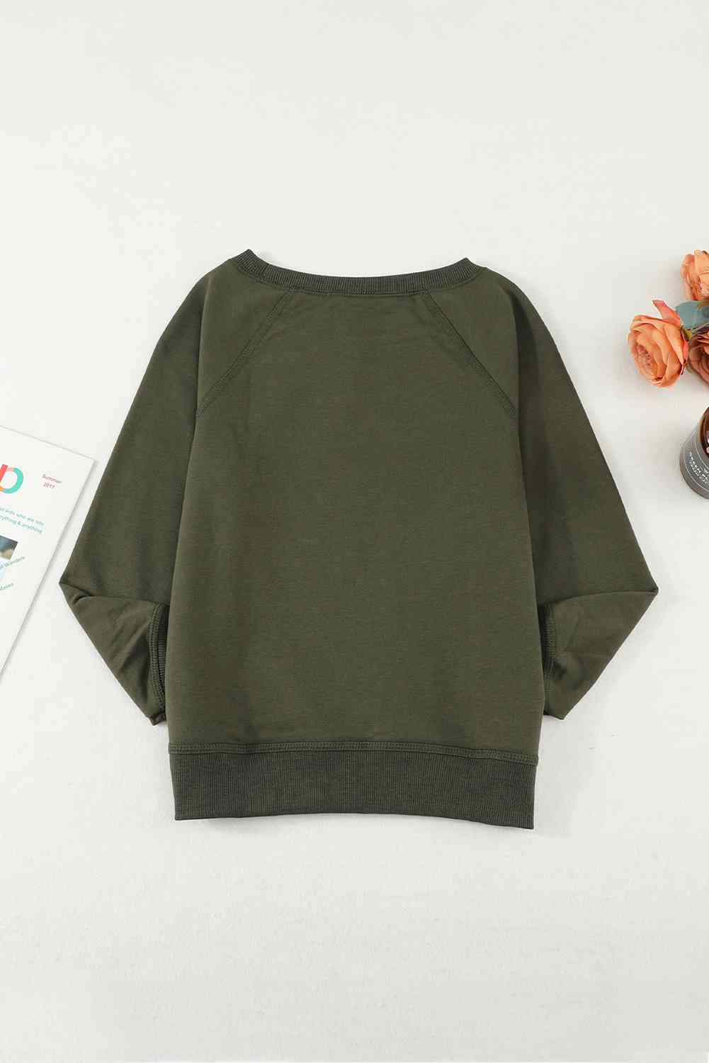 Girls Raglan Sleeve Ribbed Trim Sweatshirt