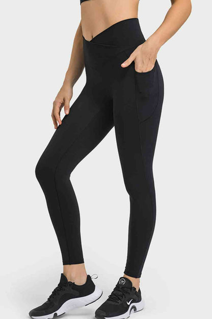 V-Waist Yoga Leggings with Pockets - Create the impossible