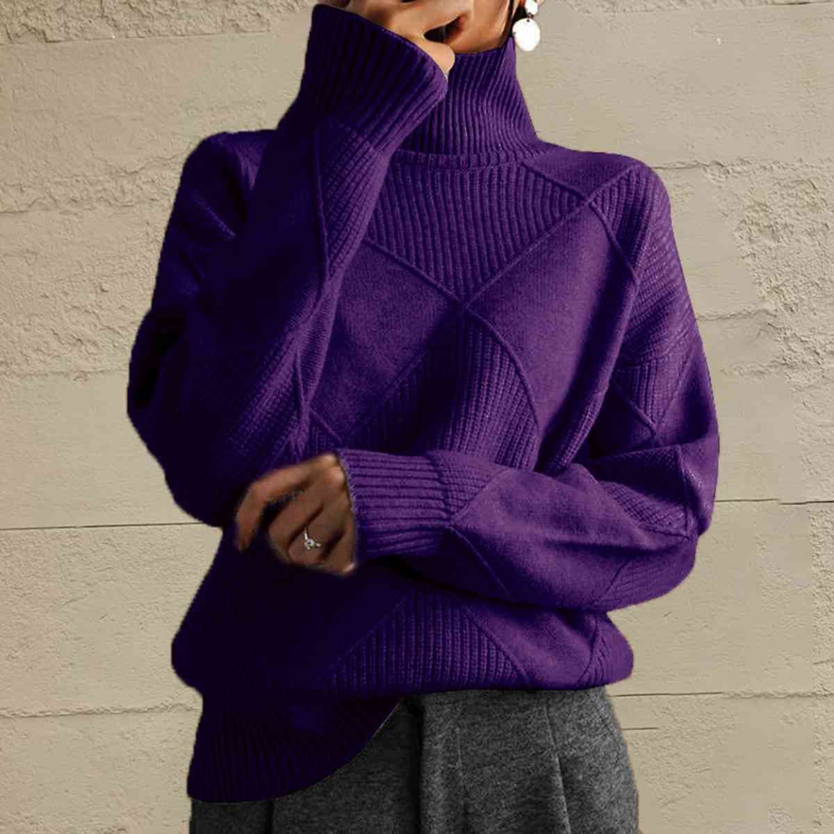 Geometric Turtleneck Long Sleeve Sweater - Create the impossible