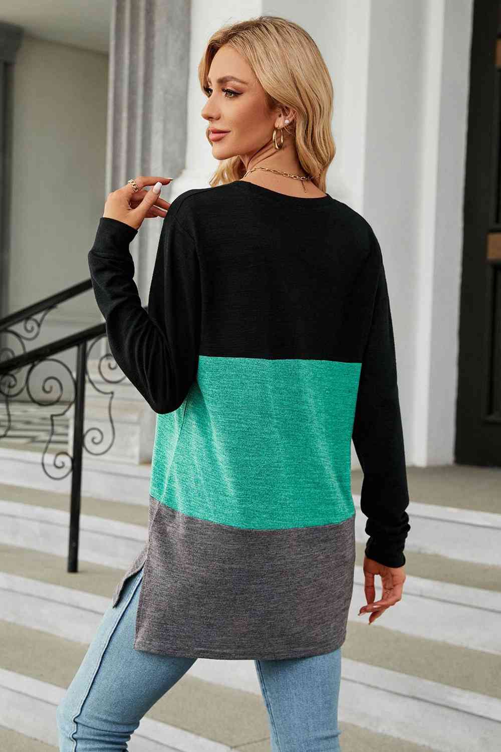 Color Block Round Neck Long Sleeve Slit T-Shirt