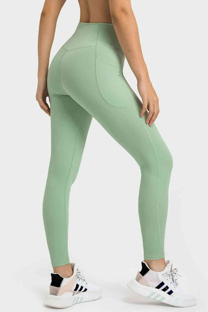 V-Waist Yoga Leggings with Pockets - Create the impossible