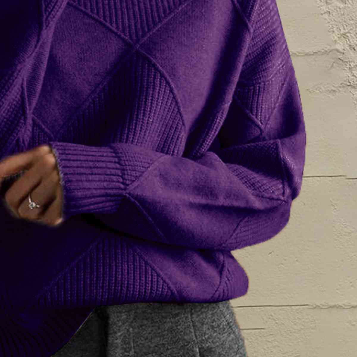 Geometric Turtleneck Long Sleeve Sweater - Create the impossible