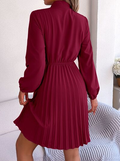 Tie Neck Balloon Sleeve Pleated Dress