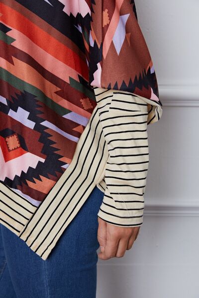 Geometric Striped Splicing Round Neck Blouse - Create the impossible