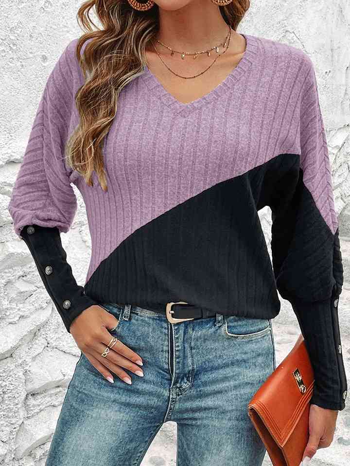 Contrast Buttoned V-Neck Blouse - Create the impossible