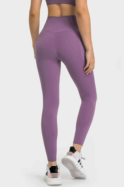 V-Waist Yoga Leggings with Pockets - Create the impossible