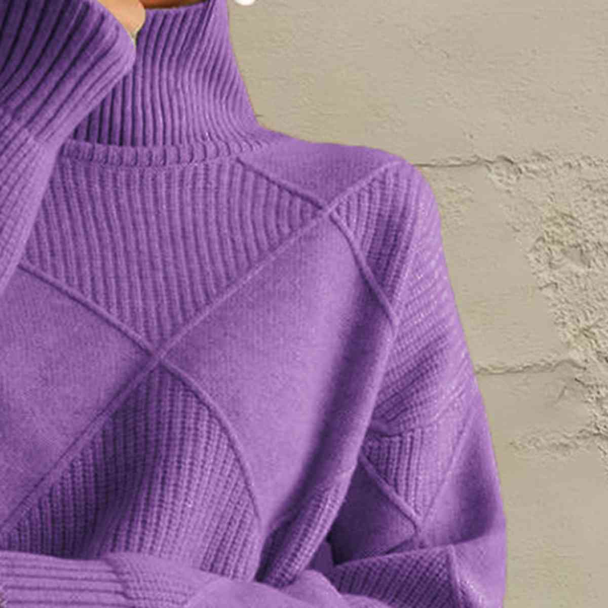 Geometric Turtleneck Long Sleeve Sweater - Create the impossible